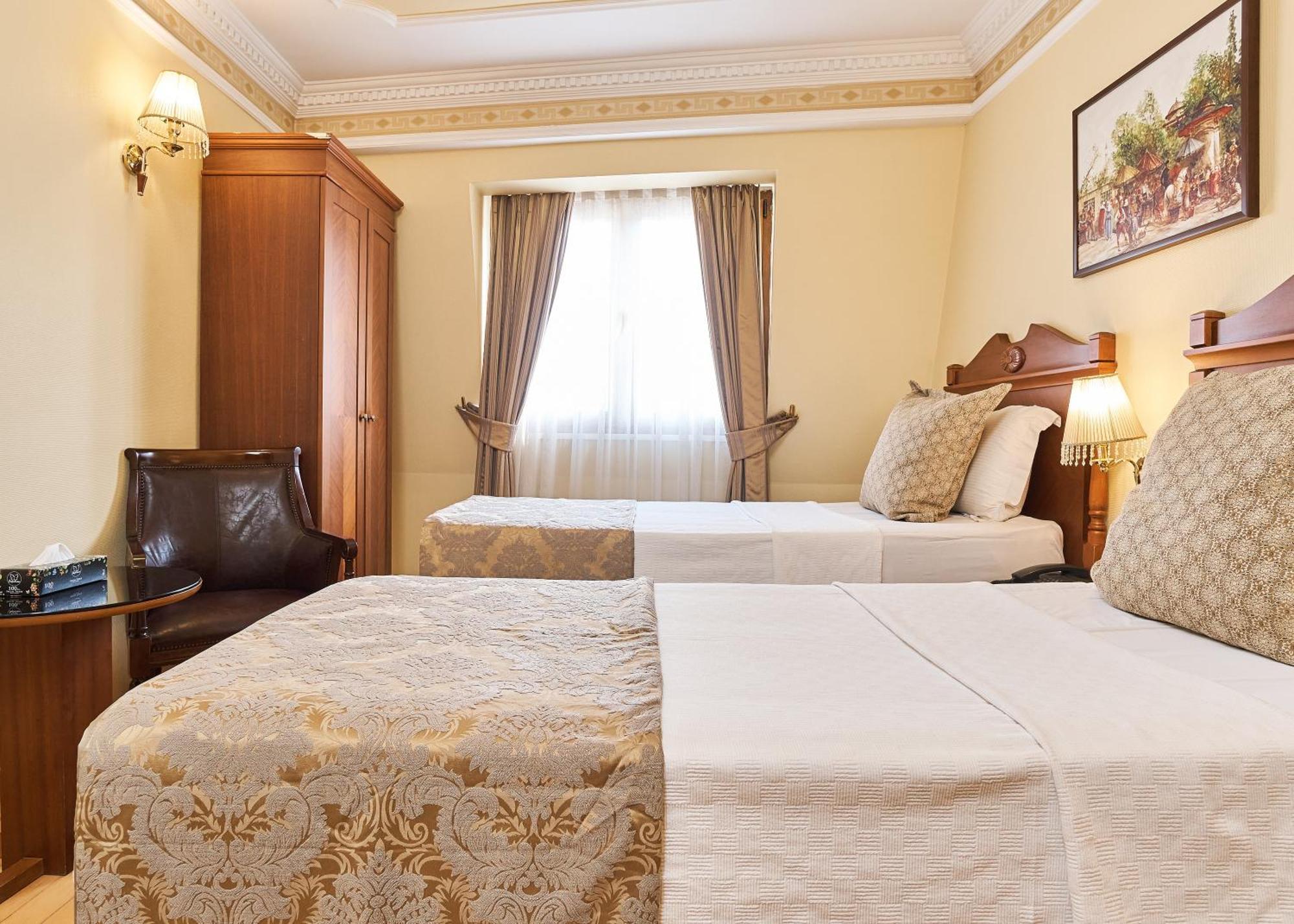 Twin Room,1433628970:JPEG